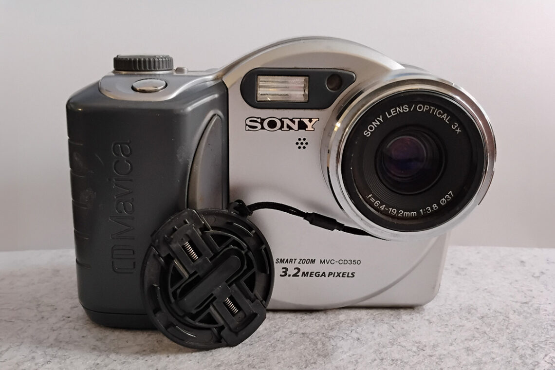 An Old Digicam Is Still Worth It!