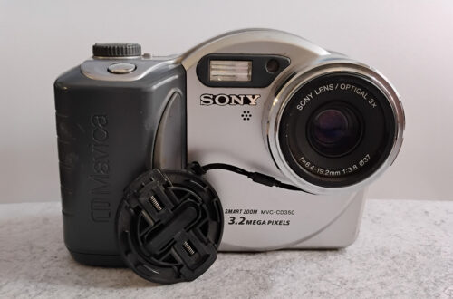 An Old Digicam Is Still Worth It!